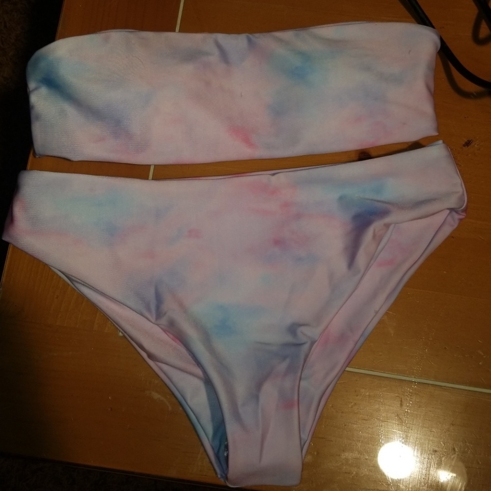 Brand New Watercolor Strapless Bikini